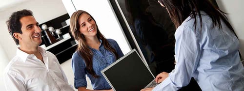 couple checking in with receptionist software