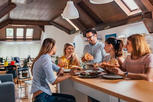 Visitor management system notifies office workers about a lunch order delivery