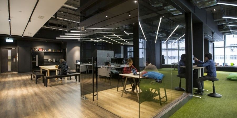 Modern Corporate Office Design Trends | Greetly Visitor Registration