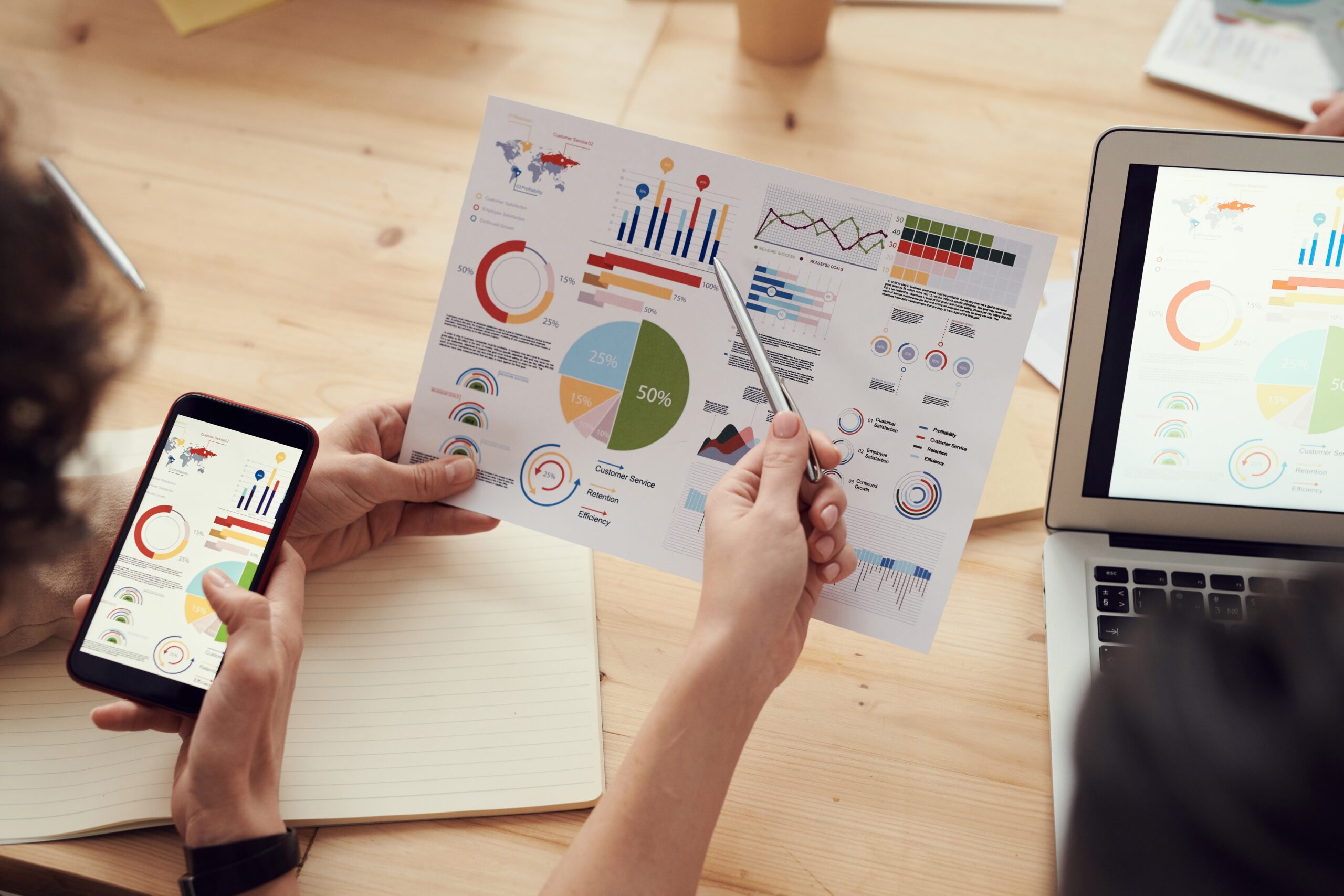 best-visitor-management-system-crm-data-analytics